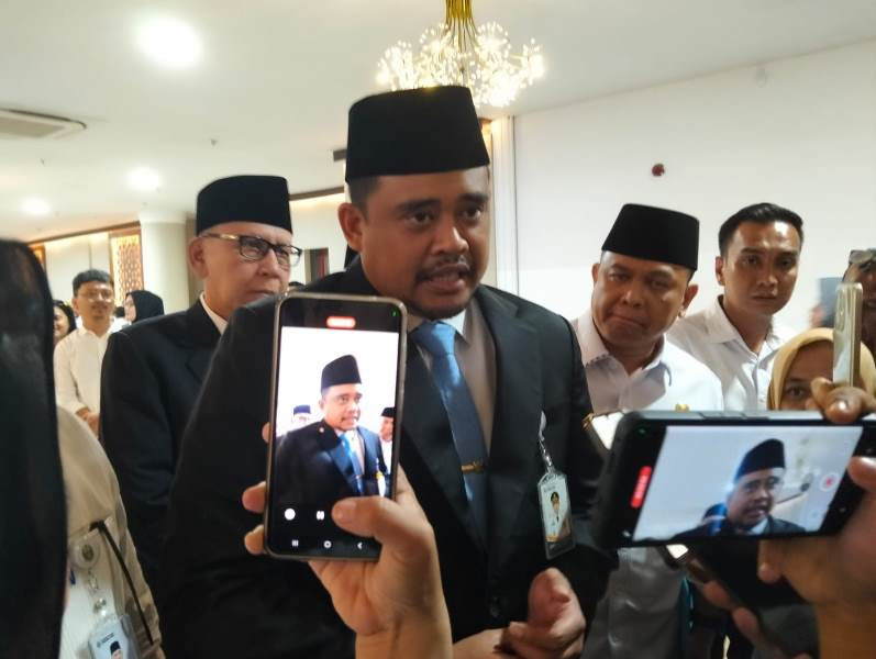 Gubernur Sumut Lantik 177 Pejabat Eselon III dan IV, Ingatkan Jangan Tergoda Ikut Yang Tidak Benar